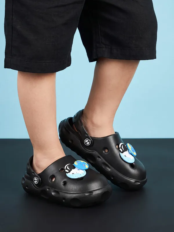 Buzz_Clogs_Toddler_S_Black
