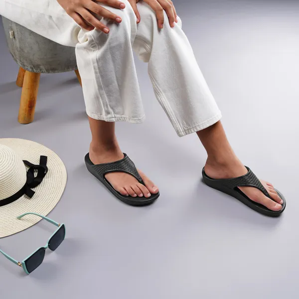 Alice_Comfortable_Flip_Flops_Women_S_Black