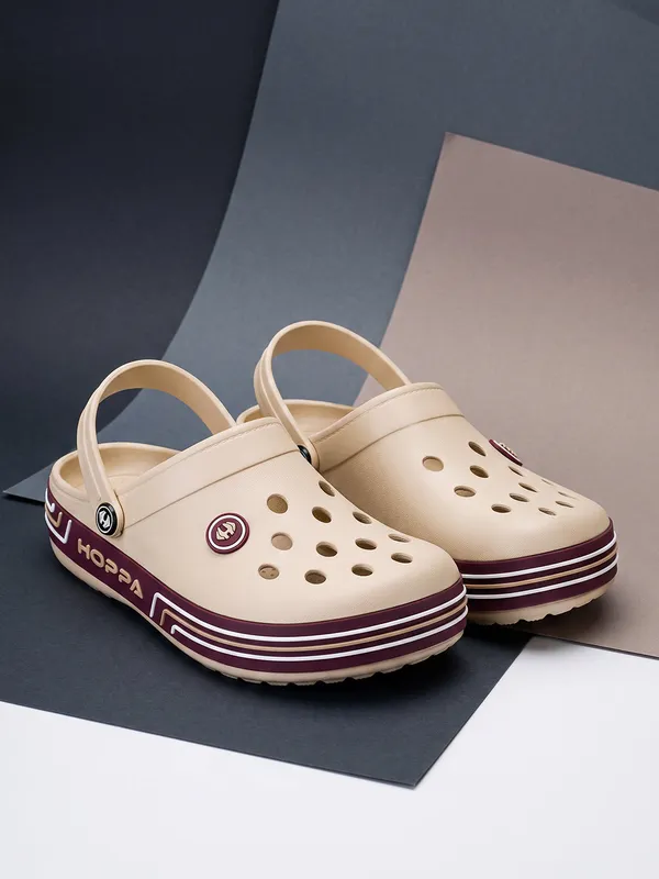 Trio_Clogs_Men_S_Beige