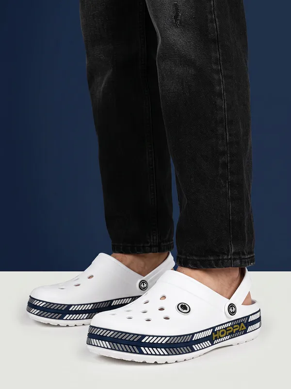 Liner_Clogs_Men_S_White
