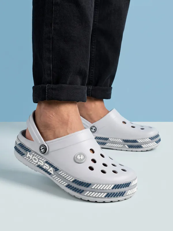 Liner_Clogs_Men_S_Ice_Grey