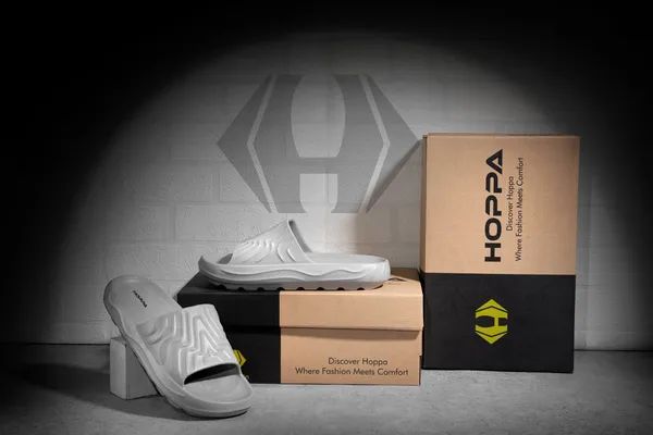 Daniel_Sliders_Men_S_Ice_Grey