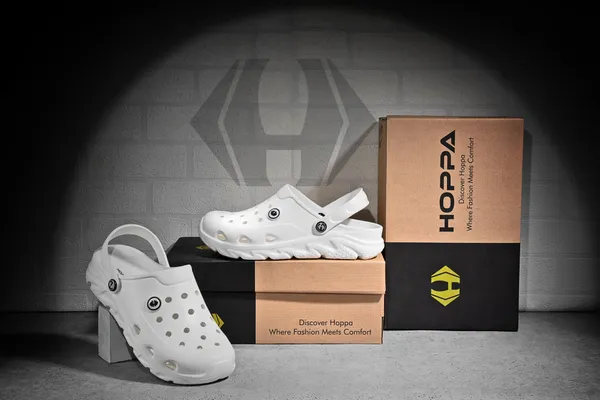 Coucci_Clogs_Men_S_White