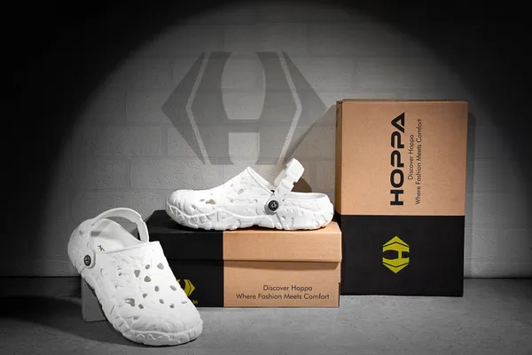 Hulk_Clogs_Men_S_White