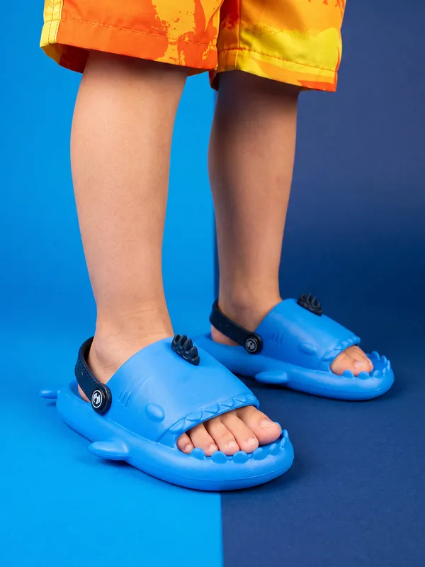 Baby_Shark_Clog_Kid_S_Royal_Blue_Navy