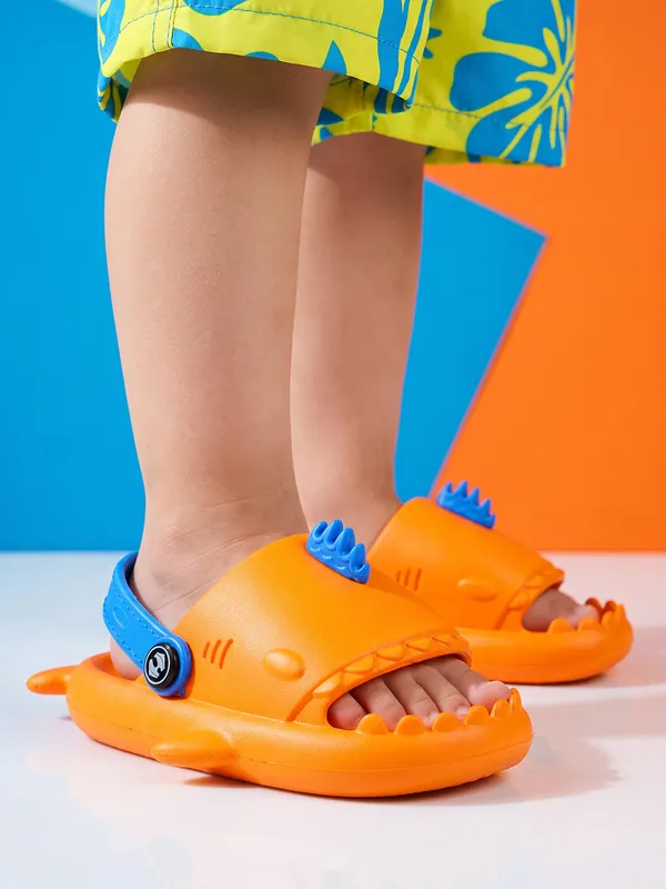 Baby_Shark_Clog_Kid_S_Orange_Royal_Blue