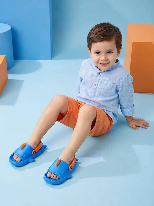 Baby_Shark_Clog_Kid_S_Royal_Blue_Orange