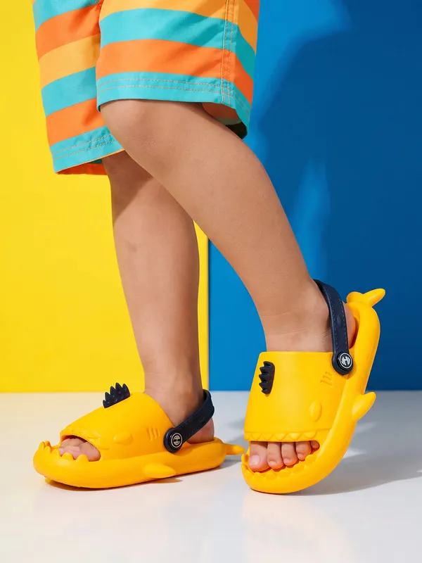 Baby_Shark_Clog_Kid_S_Golden_Fusion_Navy
