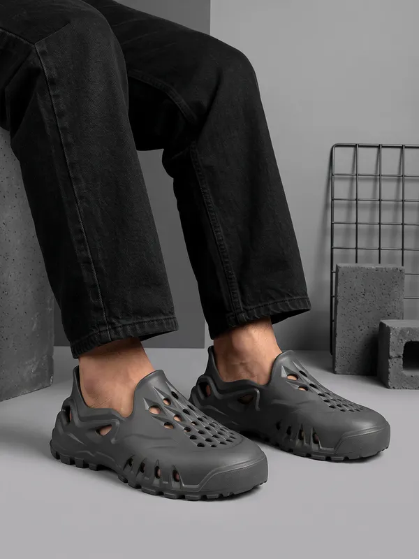 Alpha_Sneakers_Men_S_Ice_Grey