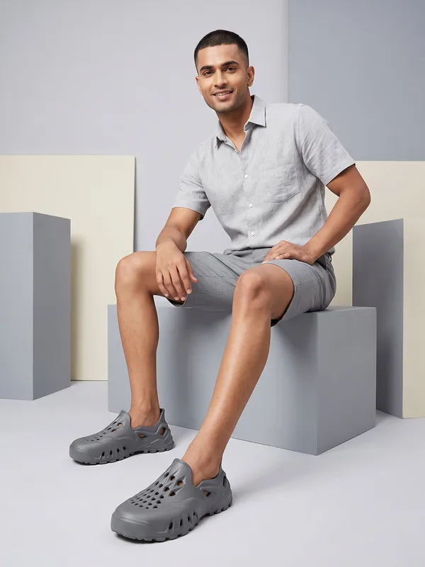Alpha_Sneakers_Men_S_Ice_Grey