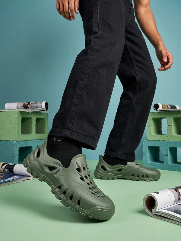 Alpha_Sneakers_Men_S_Olive