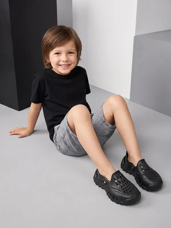 Alpha_Kid_Sneakers_Kid_S_Black