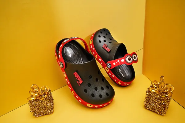 Harry_Kid_S_Clog_Black