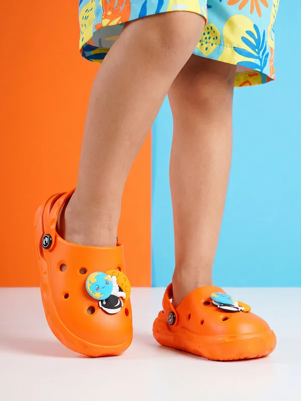 Buzz_Clogs_Kid_S_Orange