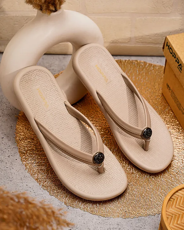Bloom_Flip_Flop_Women_S_Light_Beige