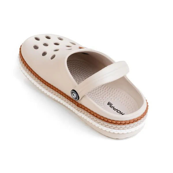 Braiding_Kid_S_Clogs_Light_Beige