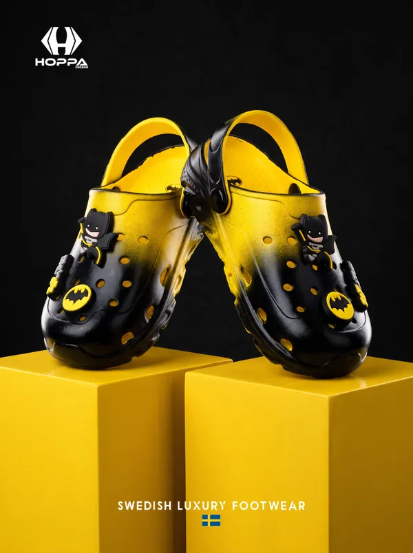 Batman_Kids_Clogs_Yellow_Black