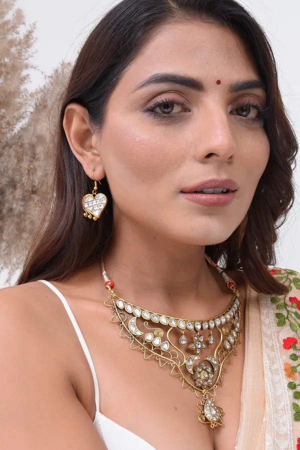 Gold_Plated_Dilnaz_Earring_For_Women