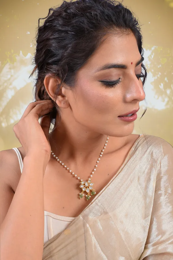 Gold_Plated_Ruchi_Pearl_Necklace_For_Women