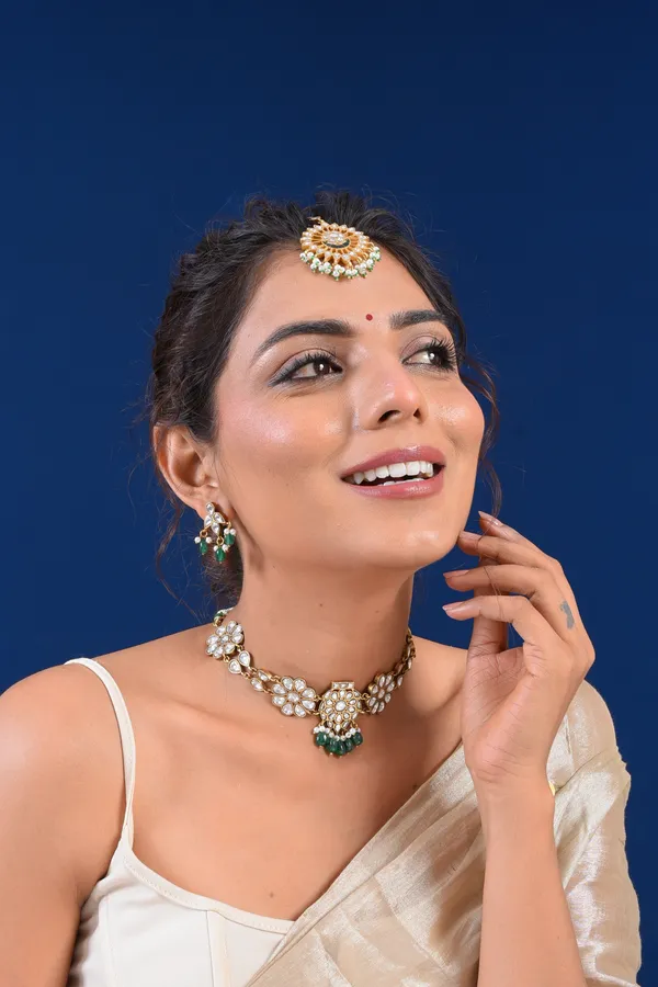 Gold_Plated_Sahar_Tikka_For_Women