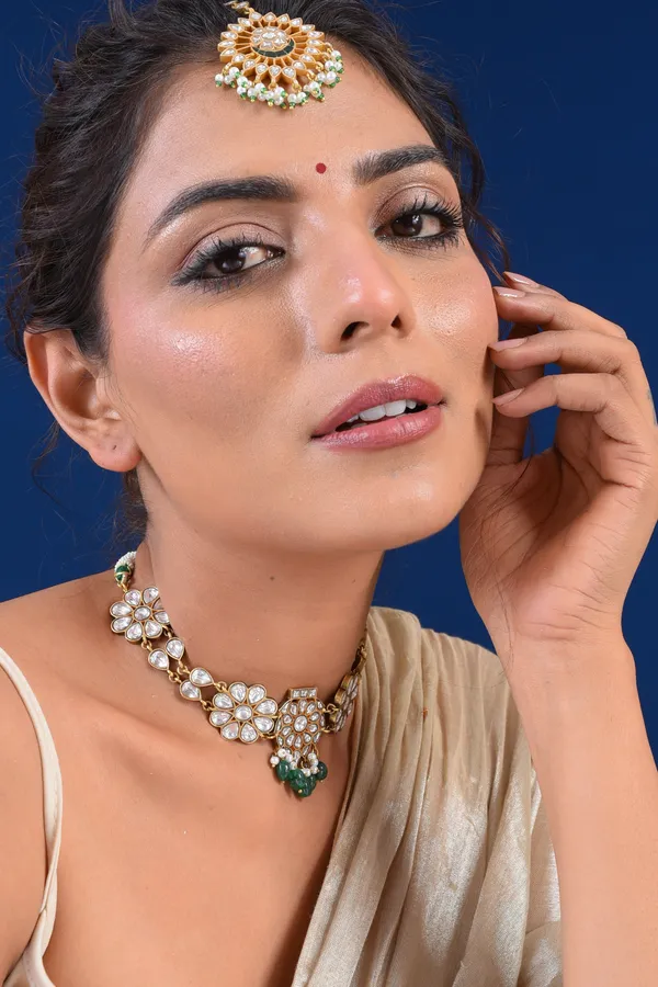 Gold_Plated_Sahar_Tikka_For_Women