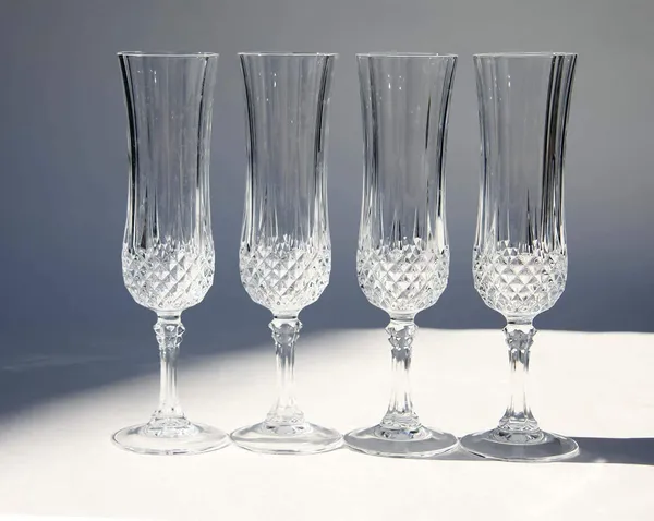 Crystal_Clear_Champagne_Glasses_Set_|_200ml_Premium_Glasses_Pack_of_6_|_Designer_Glass_for_Taking_and_Serving_Various_Drinks_(Transparent_200ml)_(Champagne,_6)
