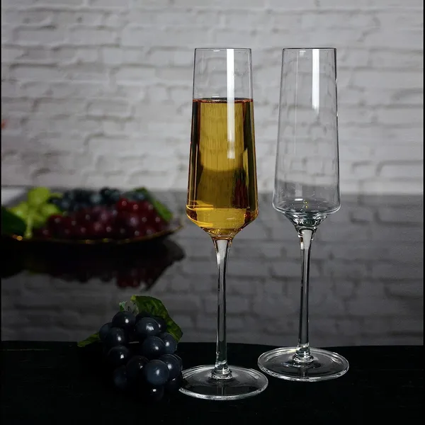 Italian_Premium_Long_Stem_Champagne_Glasses_Set_of_6_|_250_ML_Crystal_Clear_Glass_for_White_or_Red_Wine_Brandy_Burgundy_Cocktail_Party_|_Best_Gift,_Transparent_Unique_Tableware