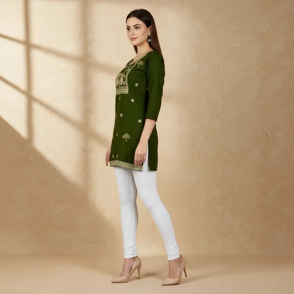 SHREESUTRAM_Bottle_Green,_Cotton_Kurti_(K044BGX2)
