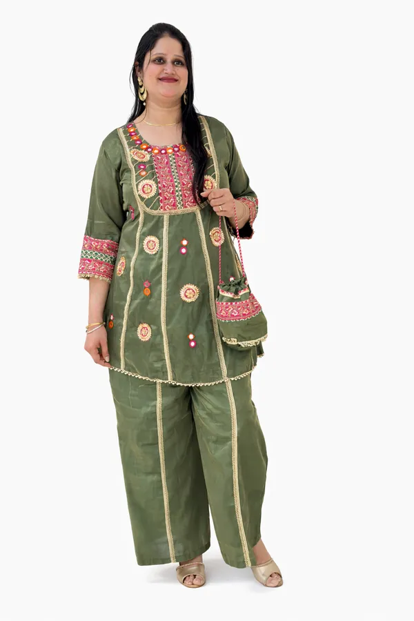 Dark_Green_Viscose_Rayon_Co-Ord_Set_with_Kurti,_Palazzo_&_Potli_–_Embroidery_and_Mirror_Work_–_CS001DGX1