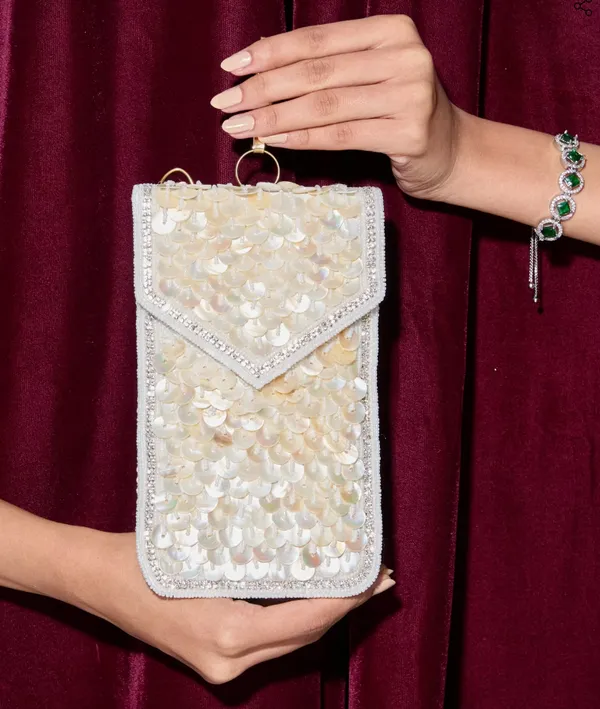 Beaded_Womens_Pearl_Silk_Saree_Mobile_Pouch_With_Waist_Clip_and_Sling_|_Designer_Pearl_Beads_Studded_Handmade_Mobile_Pouch_With_Embroidery