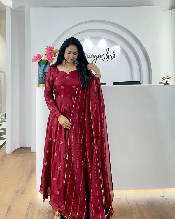 Maroon_Chinon_Anarkali-style_kurti_and_dupatta_For_Women