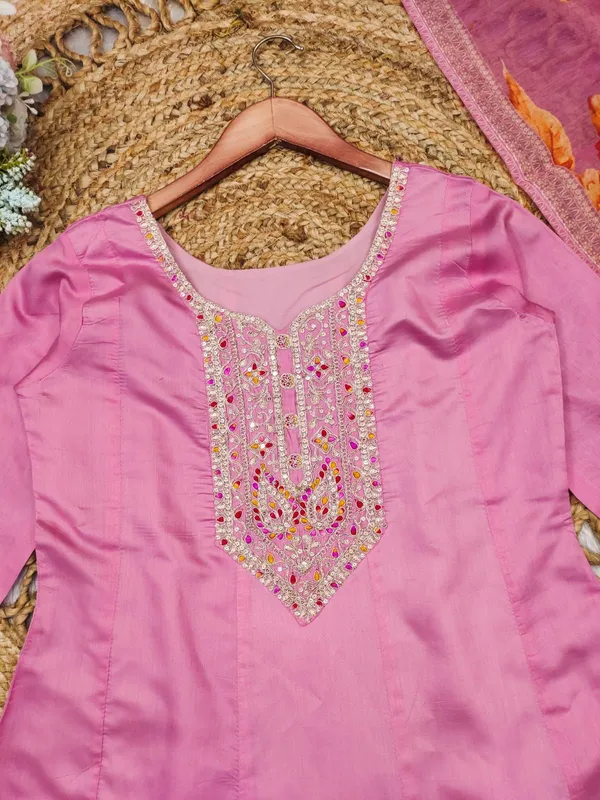 Pastel_Pink_Roman_silk_embroidery_3_pcs_suit_For_Women