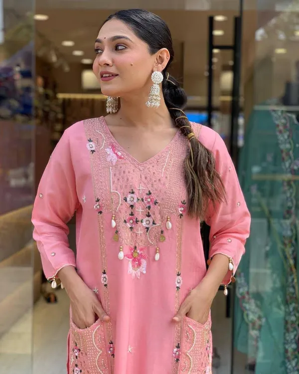 Pink_Rayon_Embroidered_&_Sequence_Work_Kurta_Pant_&_Dupatta_For_Women