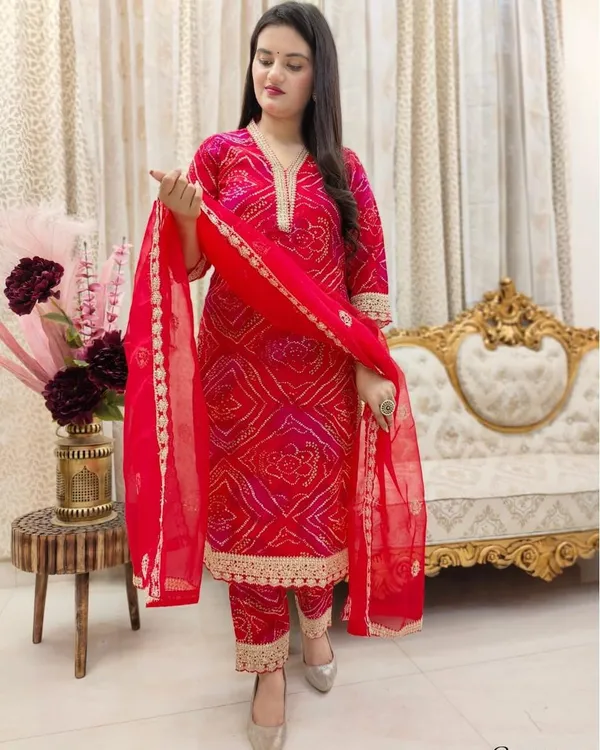 RED_ZARI_WORK_COTTON_KURTA_SET
