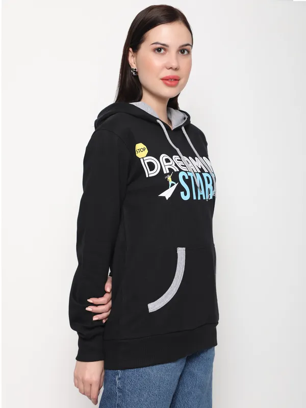 Black_Printed_Hoodies_For_Women