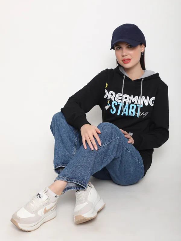 Black_Printed_Hoodies_For_Women