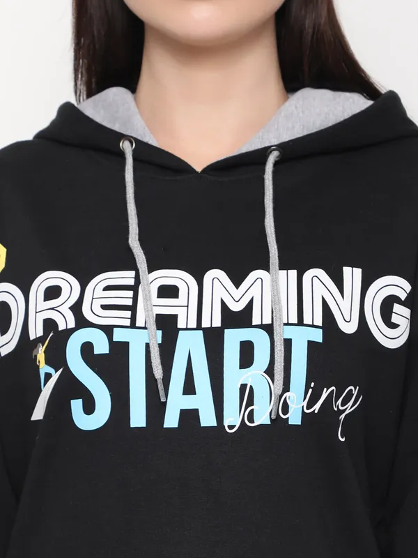 Black_Printed_Hoodies_For_Women