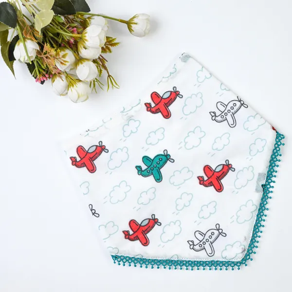Elegant_Cotton_Helicopter_Pattern_Burp_And_Bib_For_Kids