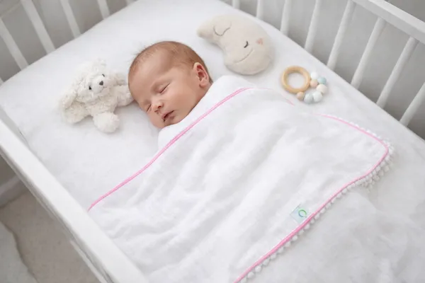 White_Muslin_Extra_Soft_Blanket_For_Kids
