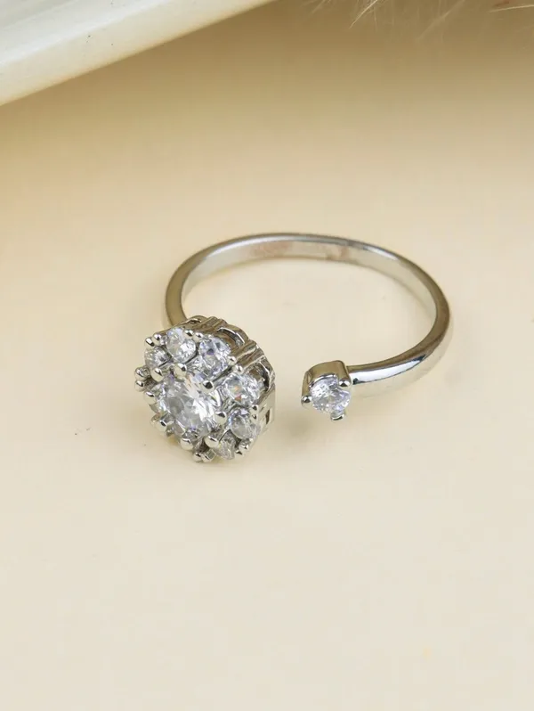Silver_Brass_Ring_For_Women