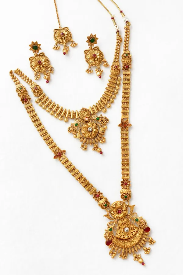 High_Gold_Pleated_Necklace_Comb_Set_For_Woman