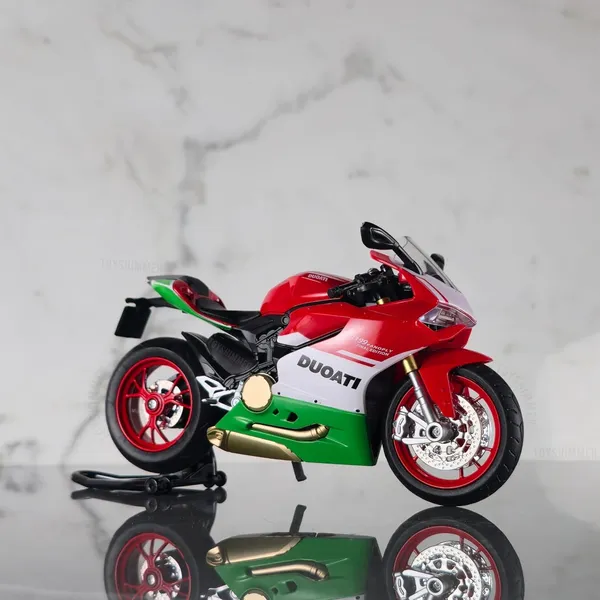 Red_&_Green_Ducati_1199_Superleggera_Superbike_Sporty_Diecast_Motorcycle_Model,_Light_&_Sound_Function,1:12_Scale
