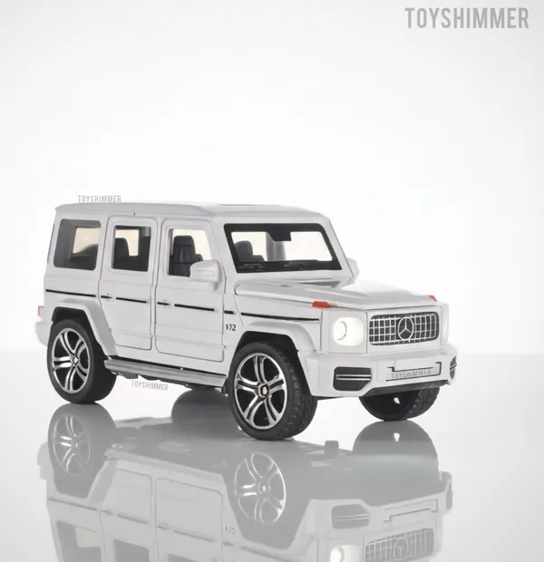Mercedes_Benz_G65_1:32_Model_Car_Exclusive_Alloy_Metal_Pull_Back_Die-cast_Car_Diecast_Metal_Pullback_Toy_car_with_Openable_Doors_&_Light_Music_Best_Gifts_Toys_for_Kids(color:_white)