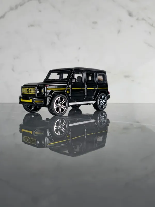 Mercedes_Benz_G65_1:32_Model_Car_Exclusive_Alloy_Metal_Pull_Back_Die-cast_Car_Diecast_Metal_Pullback_Toy_car_with_Openable_Doors_&_Light_Music_Best_Gifts_Toys_for_Kids(color:_as_shown_in_image)