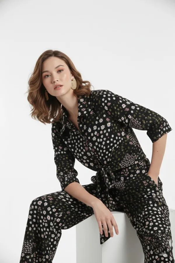 Black_Floral_Printed_Crop_Top_With_Trouser_For_Women