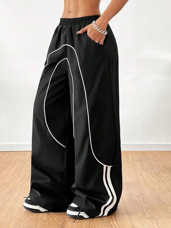 Black_Premium_Stripe_Detail_Relaxed_Loose_Fit_Trousers_For_Women