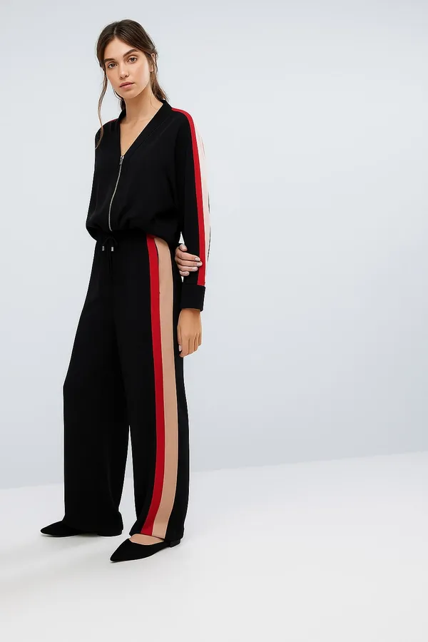 Black_Premium_Colourblocked_Relaxed_Fit_Trousers_For_Women