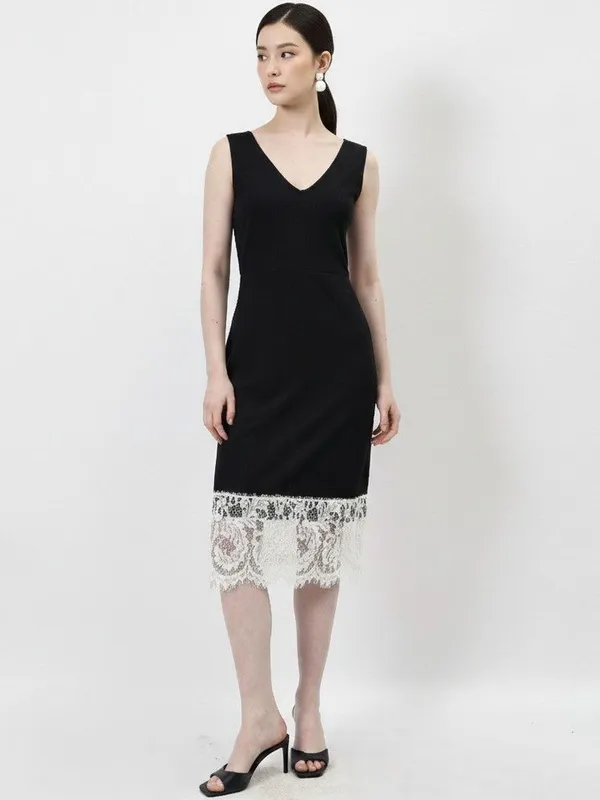 Black_V-Neck_Lace_Bodycon_Midi_Dress_For_Women