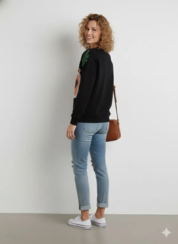 Black_Premium_Tiger_Printed_Sweatshirt_For_Women