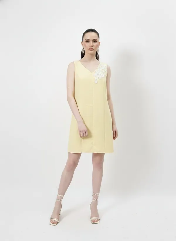 Yellow_Linen_Embriodered_Applique_Dress